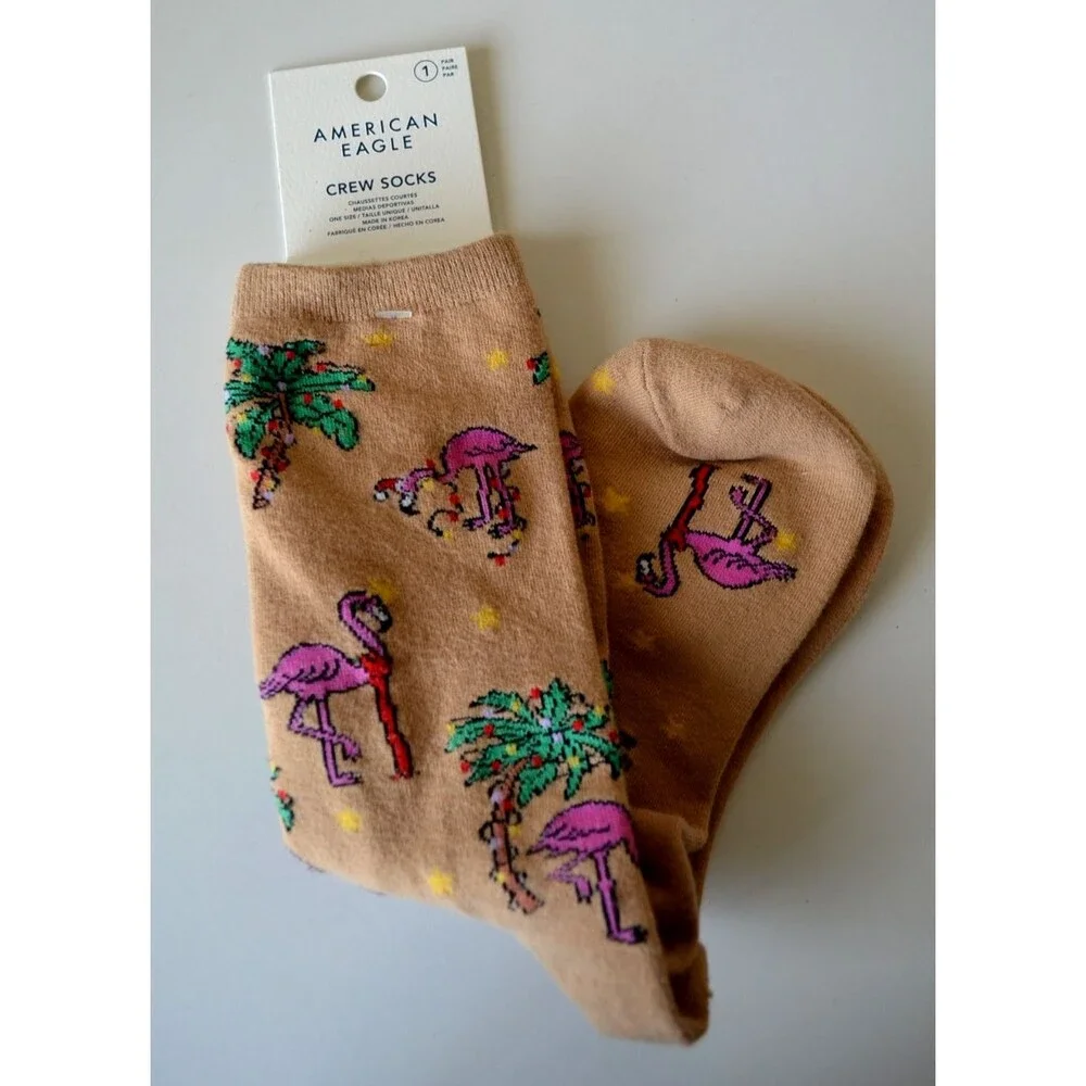 American Eagle Crew Socks Christmas Flamingo Print New Santa Hat Scarf Palm Tree